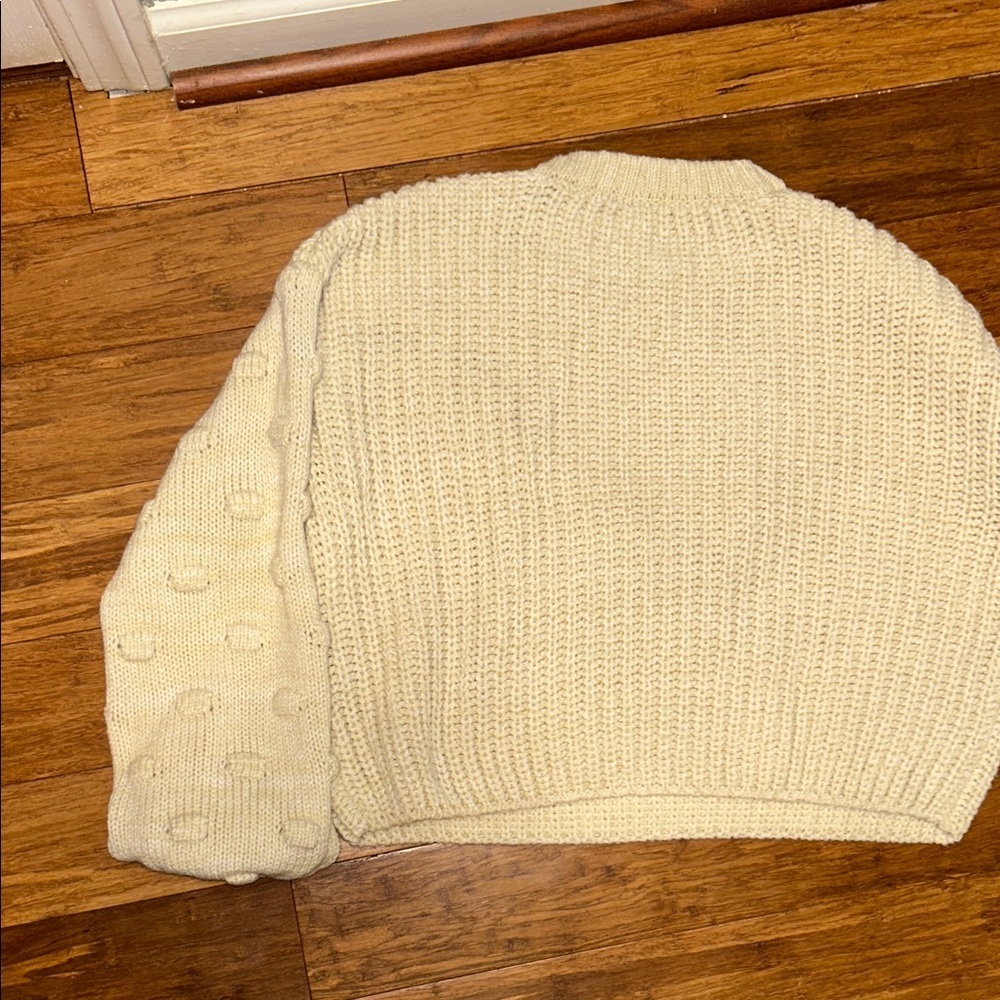 moon & madison Cropped Cream Textured Knit Sweater - Picture 6 of 8